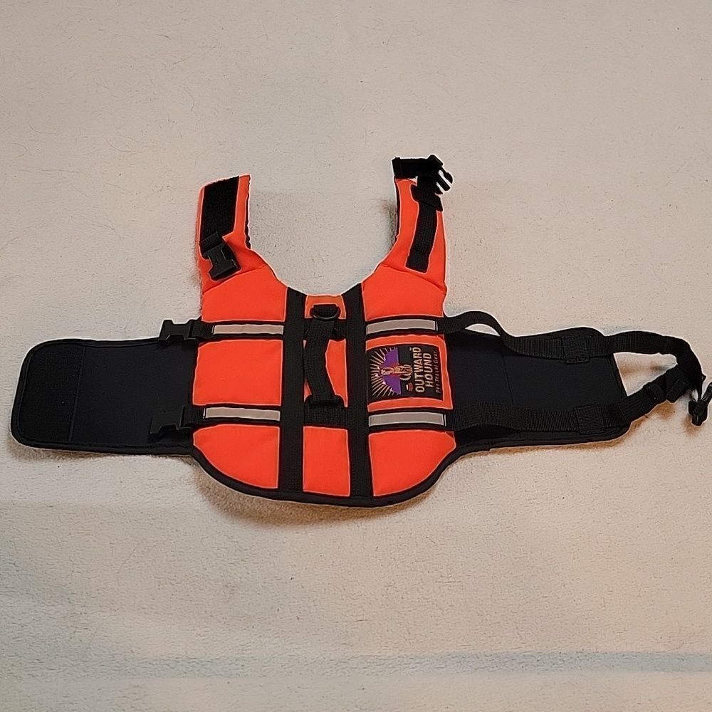 Outward Hound doggie life preserver
